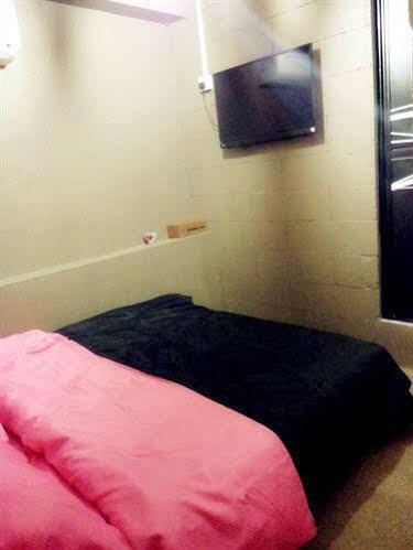 The Room @ Zishi Kota Bharu Exterior foto